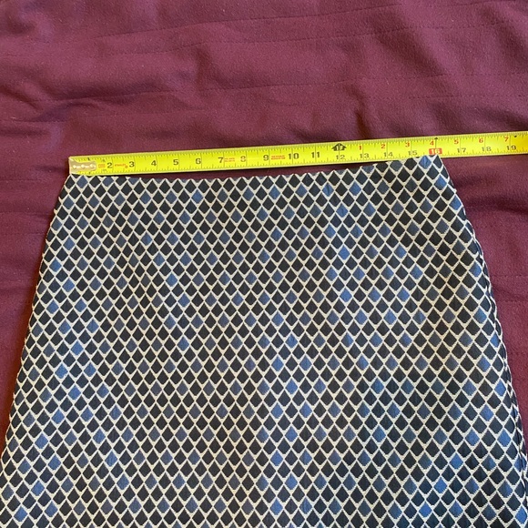 LOFT Black and Tan Patterned Mini Skirt - Picture 5 of 9